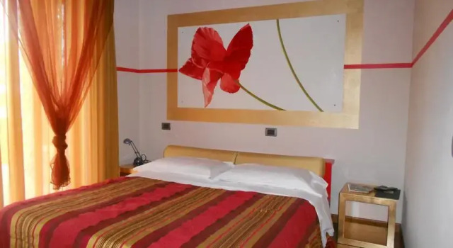 Agriturismo Corte Carnevale, Book Hotel Hoteller i Marmirolo med pool, Swimmingpool
