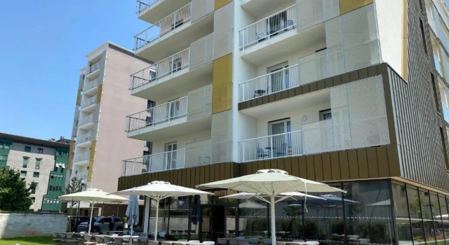 Quarto Verde Apartments, Book Lejlighed Hoteller i Bergamo med pool, Swimmingpool