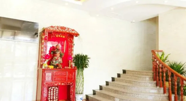 Xiachuan Yinting Holiday Hotel, Boek Hotel Hotels in Guangdong met parkeren, Parkeren
