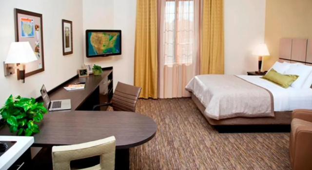 Студия Candlewood Suites - Newark South - University Area by IHG