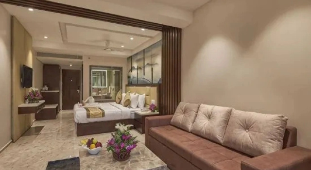 Номер Deluxe с балконом и с видом на бассейн Regenta Central Imperial Candolim Goa