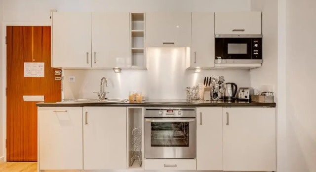 Апартаменты Deluxe Nell Gwynn Chelsea Accommodation