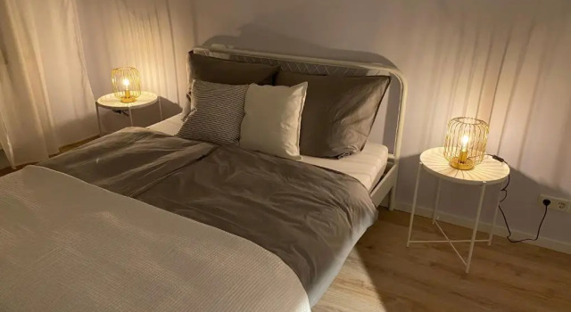 Апартаменты Gemütliche Ferienwohnung für bis zu 6 Personen im Stadtzentrum inkl Netflix