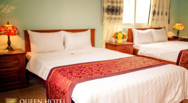 Номер Deluxe с балконом и с красивым видом из окна Queen Hotel Thanh Hoa