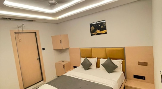 Hotel Hills, Réserver Hôtel Ahmedabad Gujarat