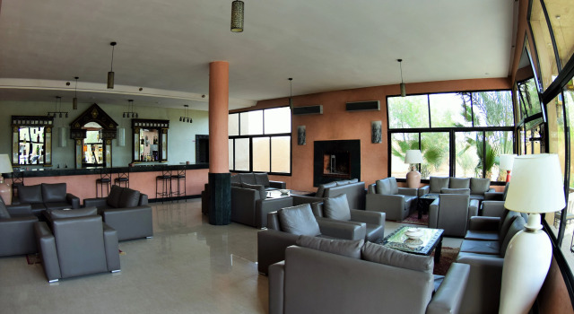 Palm's Hotel Club, Rezervovat Hotel Hotely v Meknes-Tafilalet s parkováním, Parkování