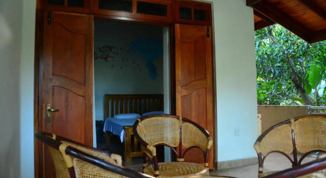 Двухместный номер Standard с балконом Binara Home Stay -Tourist Lodge