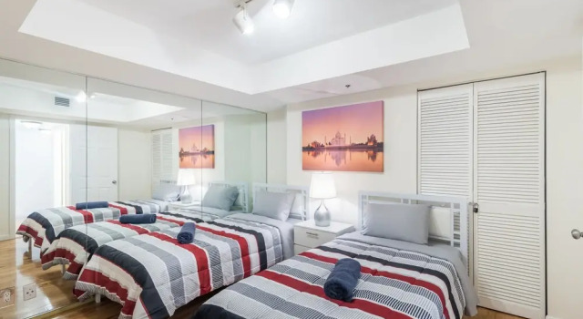 Glamorous 3 Bedroom with a View