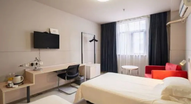Номер Standard с видом на улицу Jinjiang Inn Wuxi Anzhen
