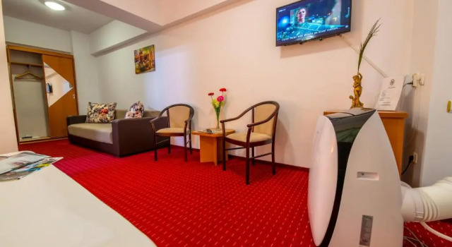 Трёхместный номер Standard Hotel Sir Orhideea