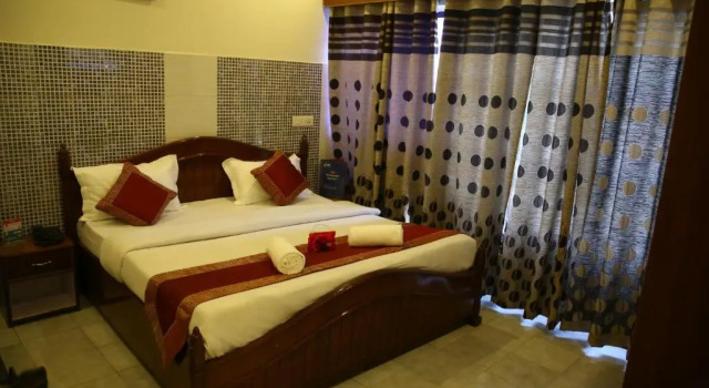 Двухместный номер Standard Hotel City Plaza 7