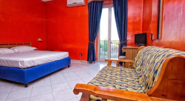 Standard Dreier Zimmer mit Balkon Hotel Silverado