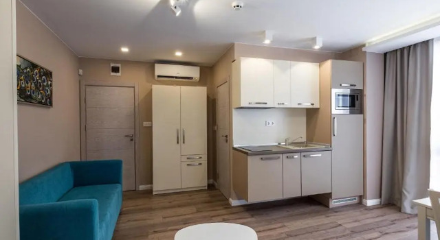 Апартаменты с балконом Caro Aparthotel