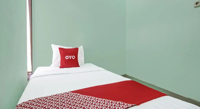 Hotel O Gita Graha Guest House Syariah, Rezerwuj Pensjonat Tanie hotele w Mantrijeron