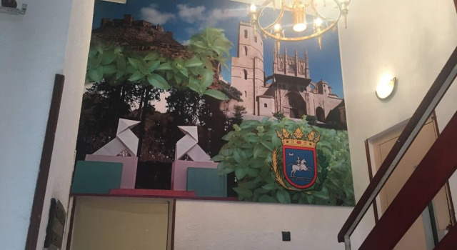 Hostal Jaime I, Book Hostel Huesca Aragon