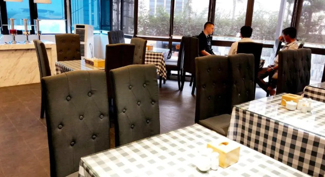 Двухместный номер Superior DLmos Hanoi Hotel