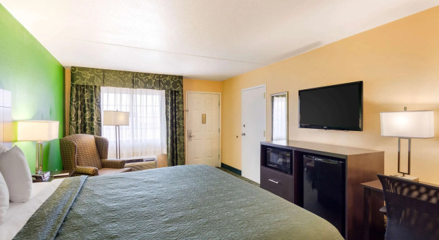 Двухместный номер Standard Quality Inn Siloam Springs West