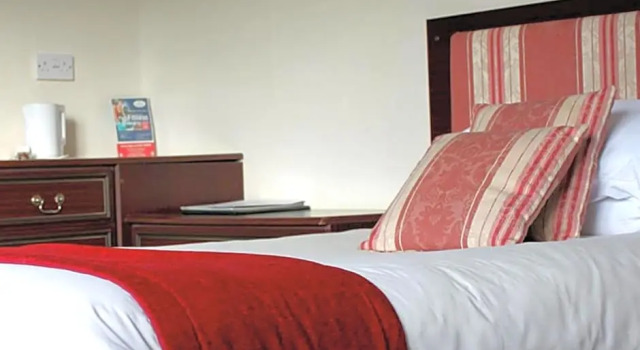 Номер Standard Springfield Hotel & Health Club