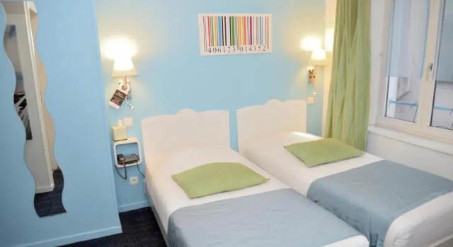 Двухместный номер Standard EtC...Hôtel - Strasbourg Hyper Centre