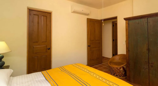 Casa De La Alegria 3BR by Casago, Забронировать Отель Отели Лорето с парковкой, Парковка