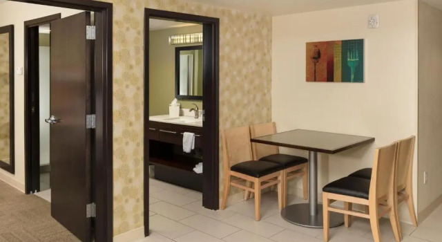 Люкс c 1 комнатой Home2 Suites by Hilton Salt Lake City/Layton