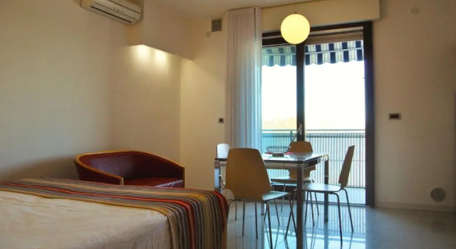 Студия Deluxe Aparthotel Albatros