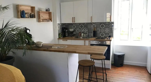 Апартаменты c 1 комнатой Le Gite de L'amer - T2 - Duplex - Centre Bourg (Adults Only)