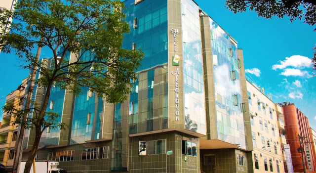 Hotel Alcaravan Medellín, Book Hotel Hotels in Antioquia with Breakfast, Breakfasts