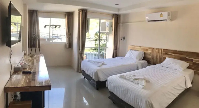 Tonggrila Patong Hostel - Adults Only, Забронировать Хостел Хостелы Южного Таиланда, Хостел