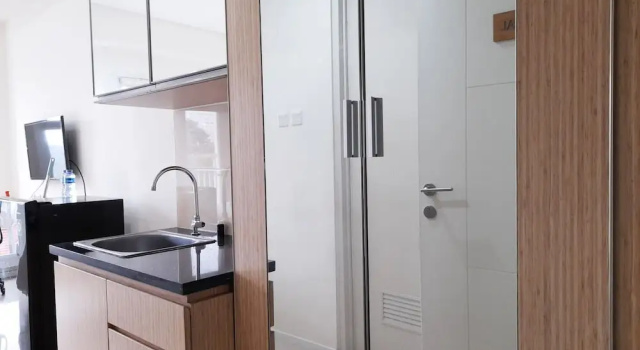 Апартаменты Compact Studio Parahyangan Residence Apartment near UNPAR