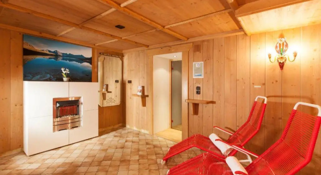Garni tztal, Rezerwuj Hotel Hotele w Tyrol z parkingiem, Parking