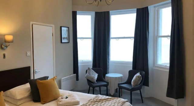 Двухместный номер Deluxe с видом на море Oban Hotel