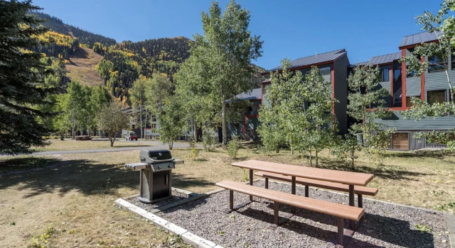 Telluride Lodge 312 by Avantstay Close to Slopes & Town!