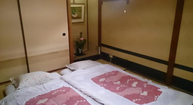 Номер Japanese Style (футоны) Ryokan Nakajimaya