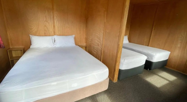 Athenree Hot Springs & Holiday Park, Buchen Sie Gasthaus Mini-Hotels in Nordinsel, Gasthaus
