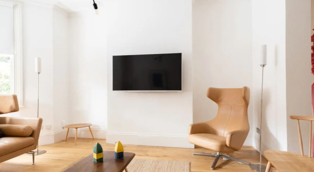The North Kensington Retreat - Bright 4BDR House with Parking & Garden, Забронировать Дом для отпуска Виллы Лондона, рядом с Уайт Сити, Вилла