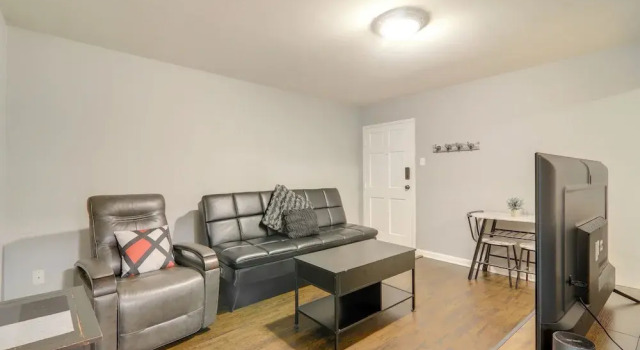 1 Mi to Dtwn & Uga: Condo w/ Pool in Athens!, Book Lejlighed Athens 