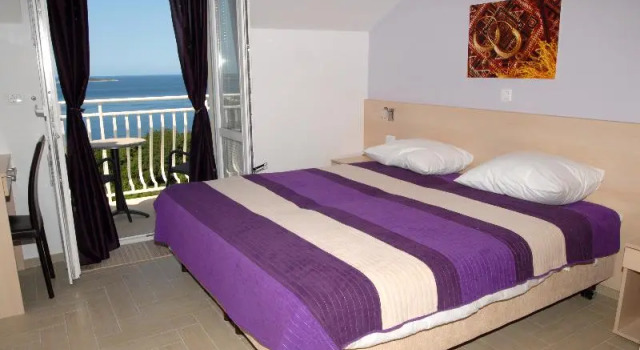 Апартаменты с балконом и с видом на море Villa Samba