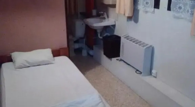 Номер Standard Cap Verb Guillestre
