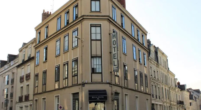 Royal Htel, Rezerwuj Hotel Angers 