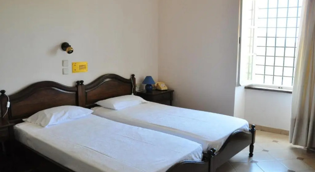 Четырёхместный номер Standard Margarita Hotel