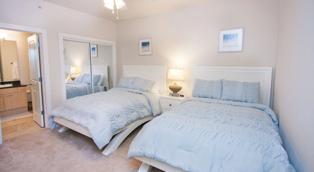 Modern Two Bedroom Facing Ono Island - Unit Crd0208