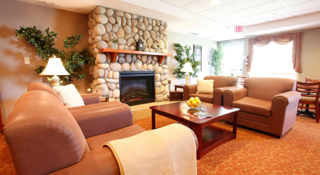 Coast Grimshaw Hotel & Suites, Buchen Sie Hotel Grimshaw Northern Alberta