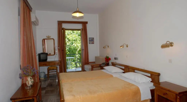Номер Standard Hotel Adonis