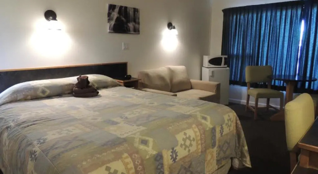 Двухместный номер Standard 100 Mile Motel & RV Park