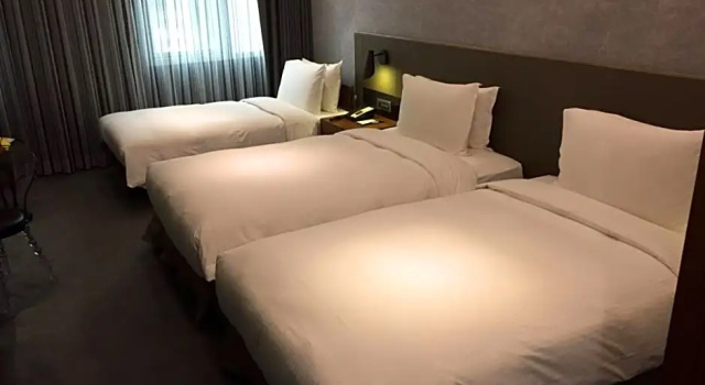 Трёхместный номер Executive CHECK inn Taipei Nanjing