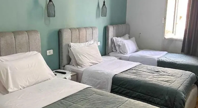 Трёхместный номер Deluxe с видом на город Cheers Hostel Cairo
