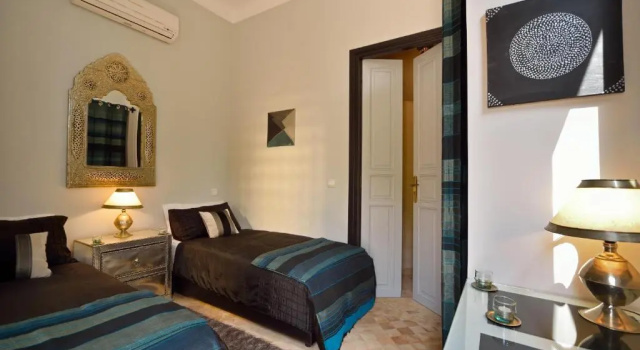 Standard Twin room Villa Dinari