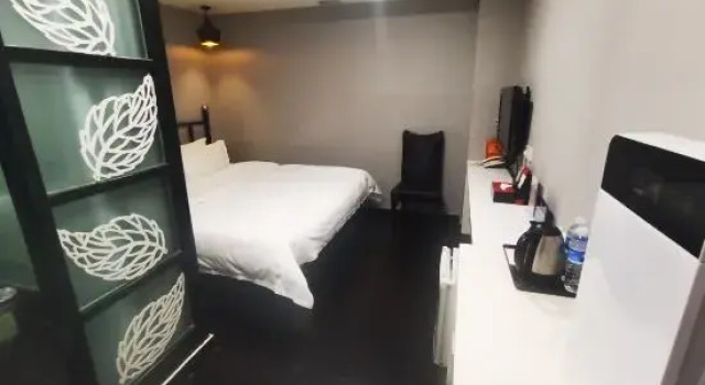 Двухместный номер Standard Beijing Jiang Tai Art Hotel