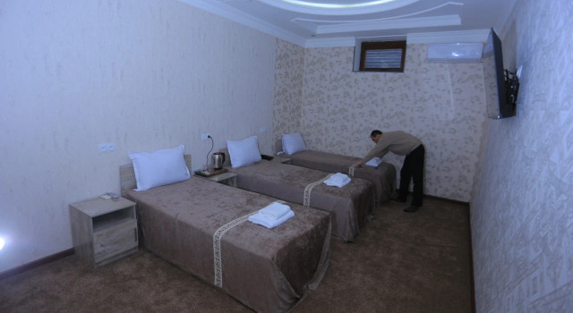 Hayot Plaza Hostel